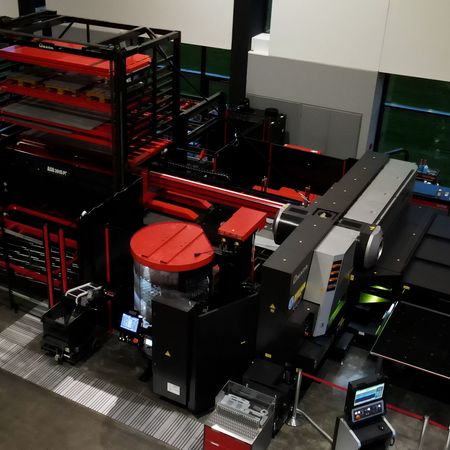 Kennen Sie schon den AMADA ASR 3015 PR?