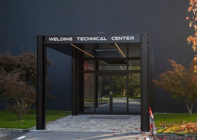 AMADA conclude con successo il tour europeo dedicato alla saldatura