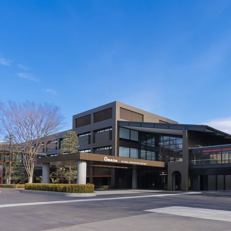 AMADA inaugure “Amada Global Innovation Center (AGIC)”